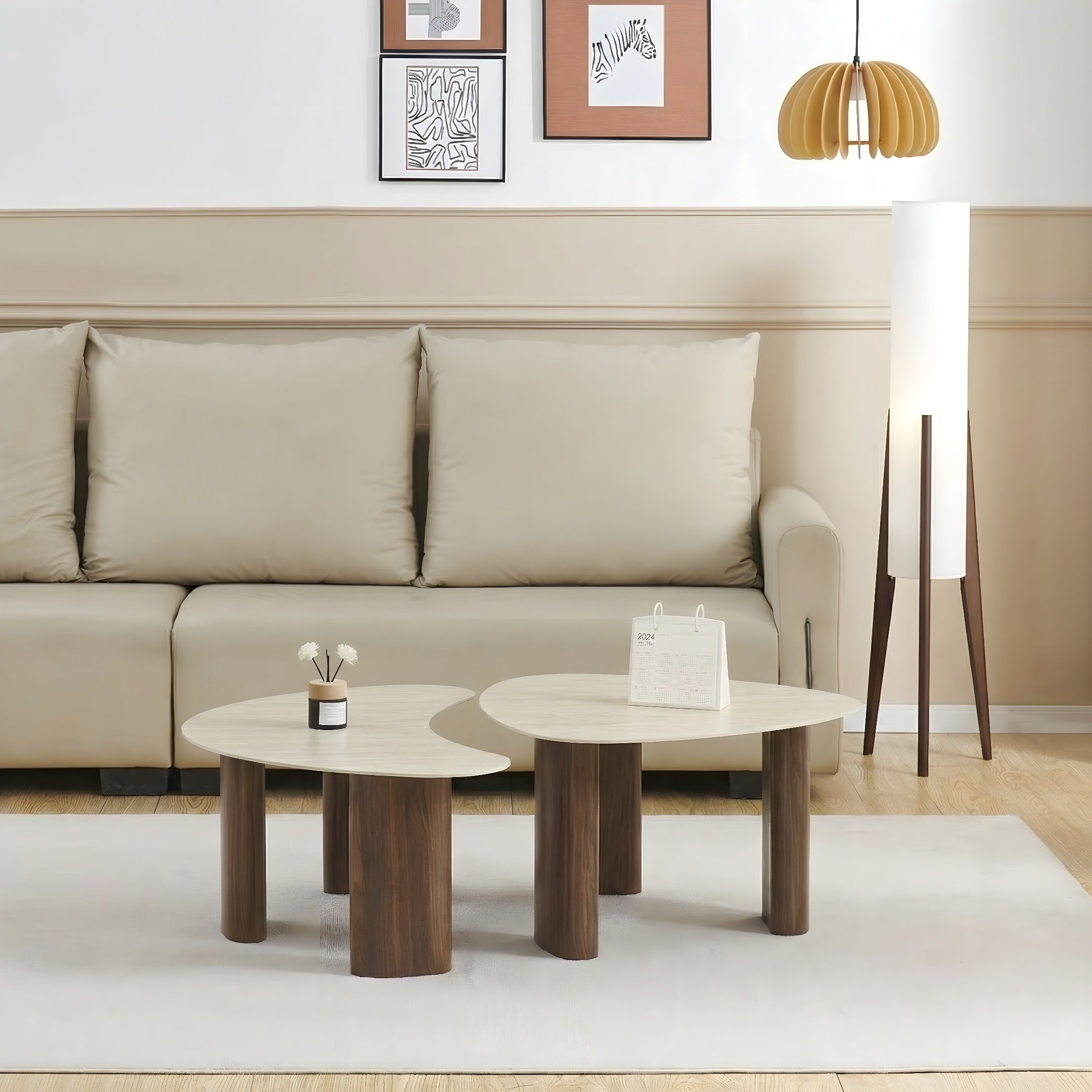 זוג שולחנות סלון בעיצוב טרוונטין עם רגלי עץ צבע אגוז דגם אריאל