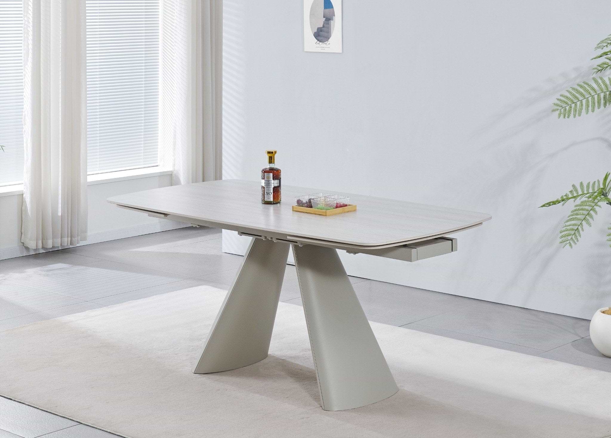 שולחן פינת אוכל טרוונטין נפתח 165-200-240*90 בשילוב רגלי מתכת בצבע מייפל LEO