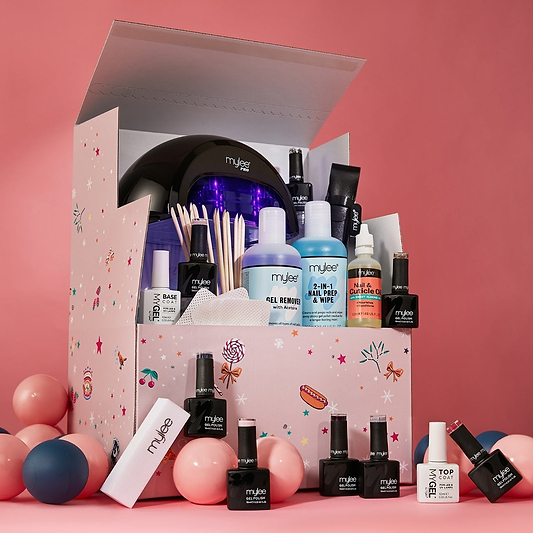 Mylee The Fullworks Gift Box Edition (Worth £184)