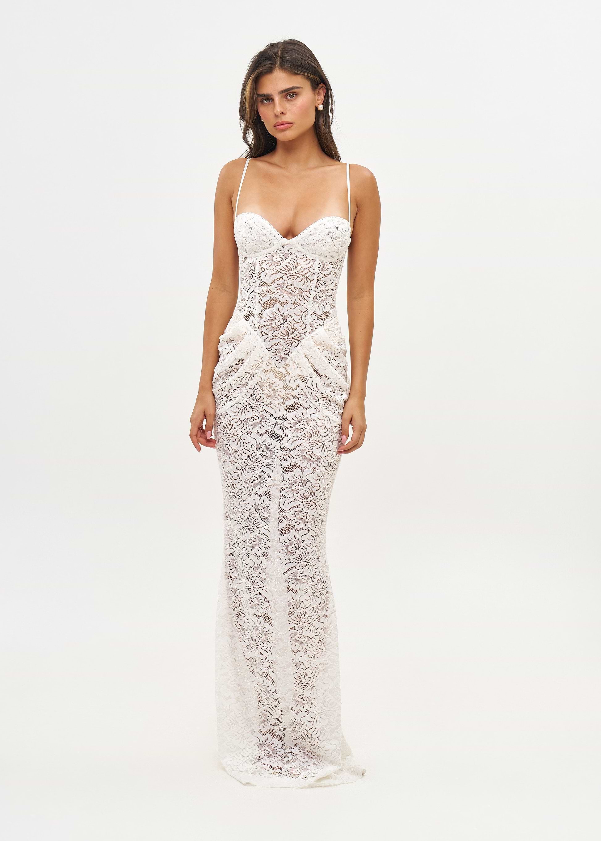 VECNA WHITE LACE - MAXI DRESS Bananhot VECNA WHITE LACE - MAXI DRESS Bananhot