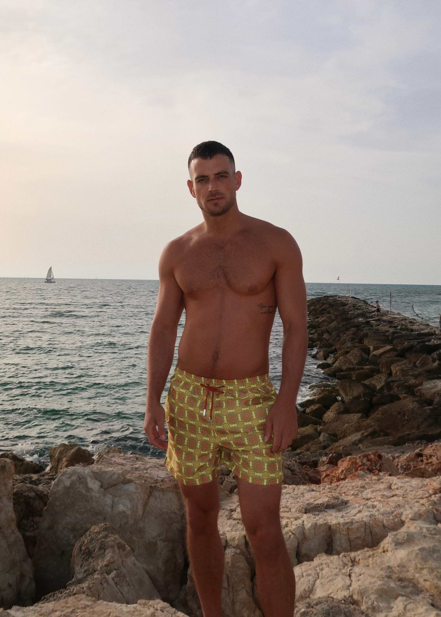 MAN SWIM SHORT - YELLOW SUNSET