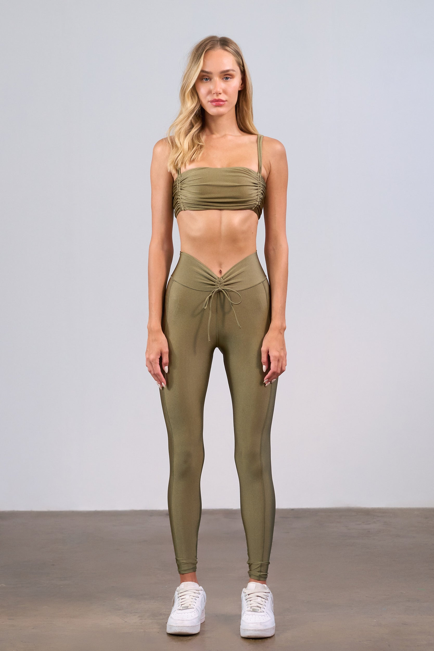 NIKA OLIVE GREEN - LEGGING
