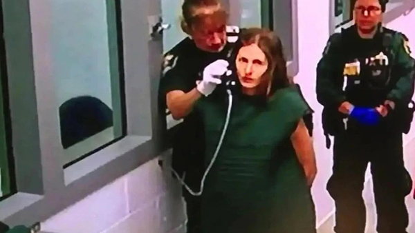 Vegan mum starved toddler to death with diet of raw vegetables, fruit