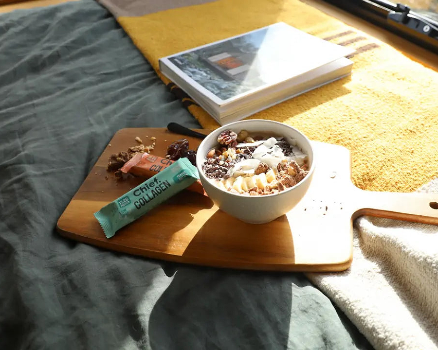 Chocolate Peanut Butter Smoothie Bowl - Chief Nutrition