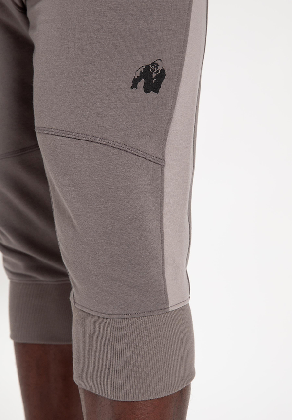 Thompson 3/4 Sweatpants  - Gray