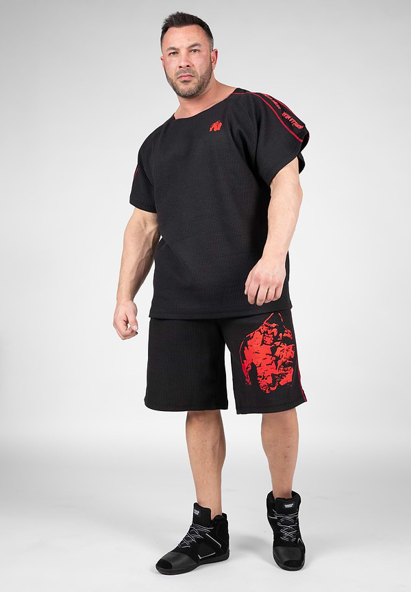 Buffalo Old School Shorts - Black/Red