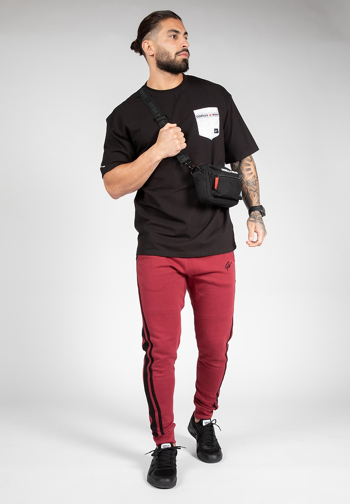 Gorilla Wear Dover Oversized T-Shirt – Schwarz, Robust-dehnbar, Mit Brusttasche, übergroßer Fit