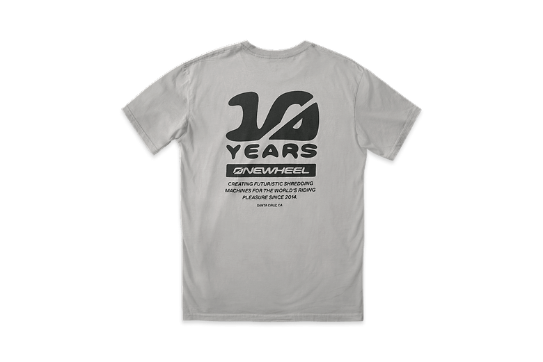 トップス 10th Anniversary Logo Embroidery Tee 36 10th Anniversary Logo Embroidery Tee 36