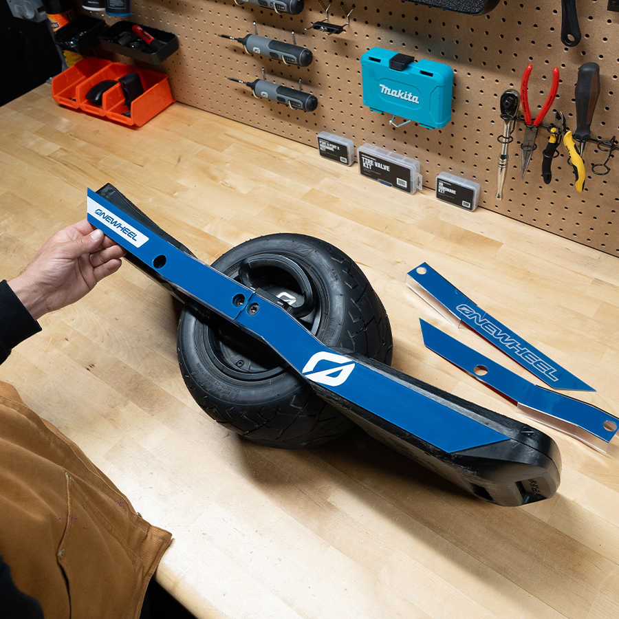 Rr Guard XR Classic Recurve Rail Guards - Onewheel // Future Motion