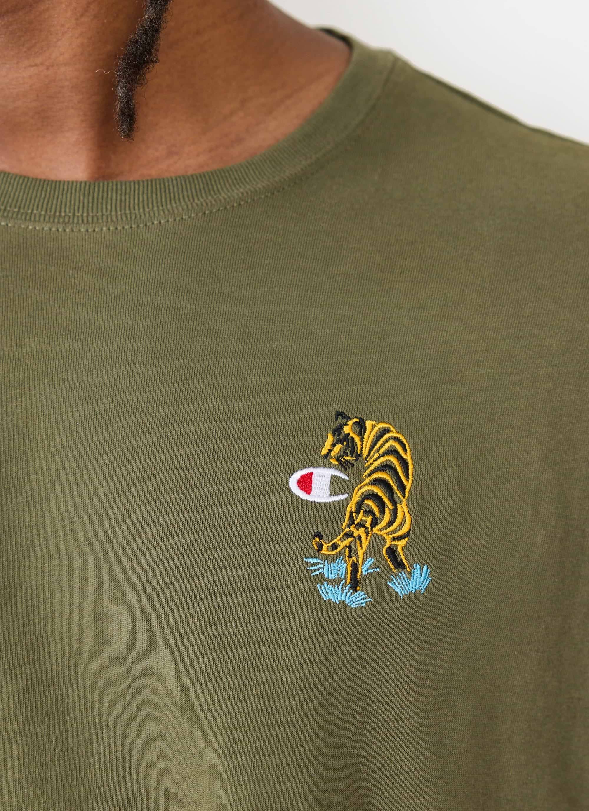 Champion shirt with tiger shop