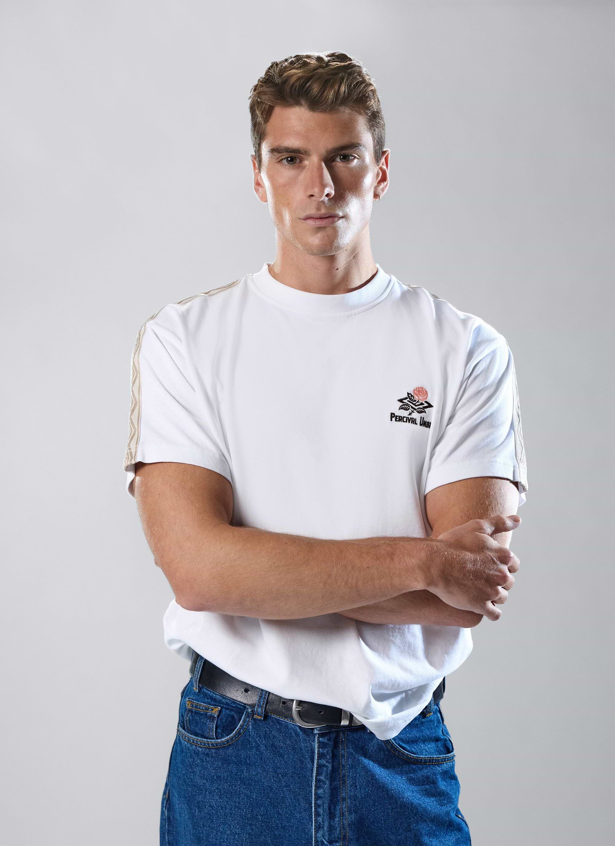 basicks X UMBRO UNIFORM T-SHIRT(WHITE)｜サッカー/フットサル