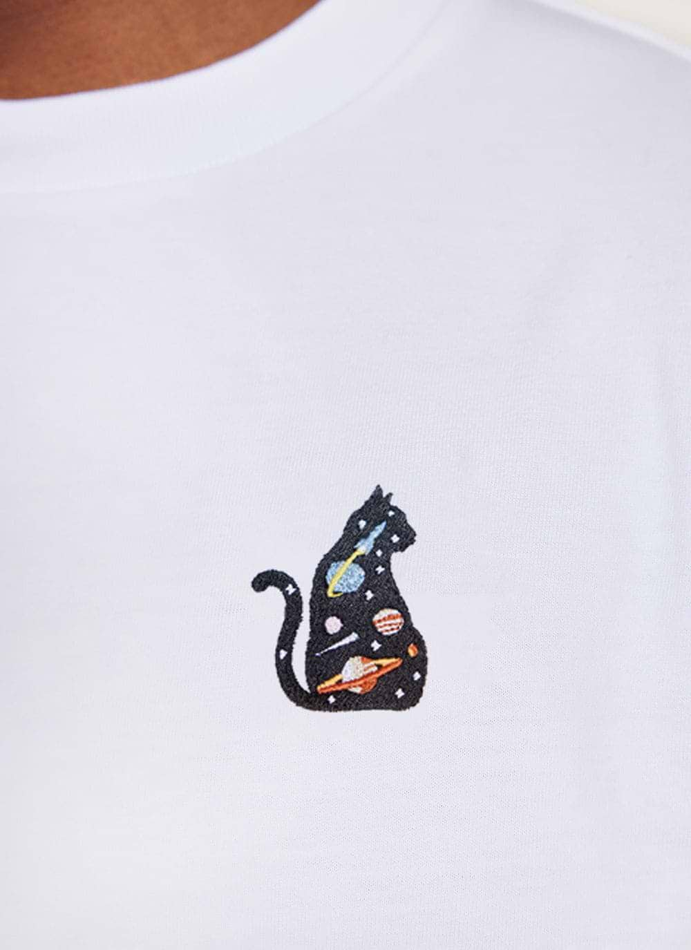 Embroidered fashion T-shirt. Cotton Tee.