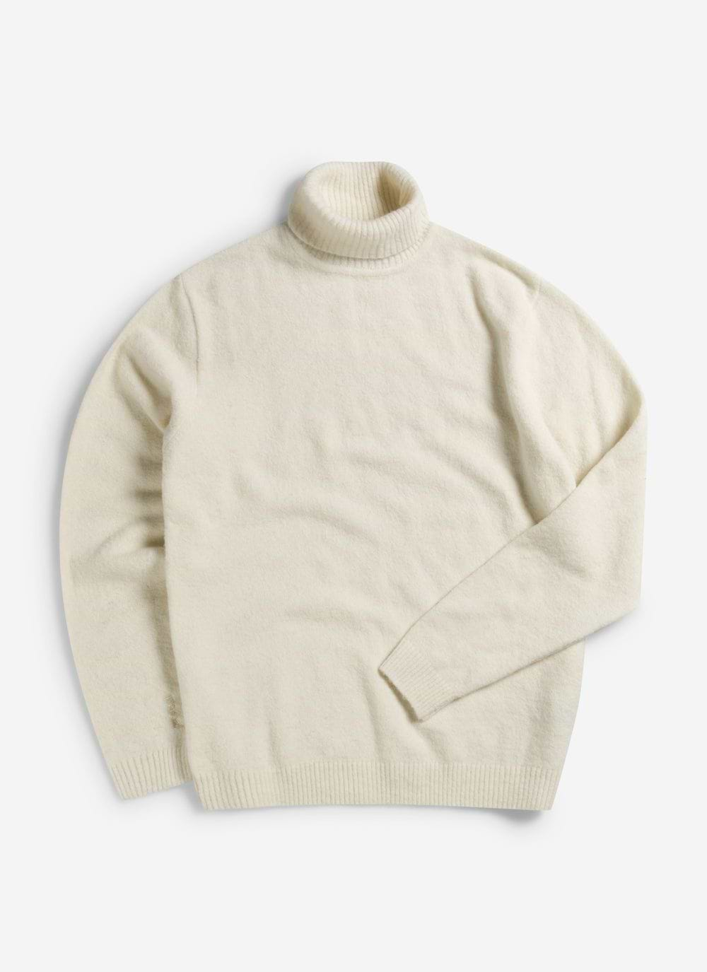 Mini store Alpaca Cotton Roll-Neck Sweater