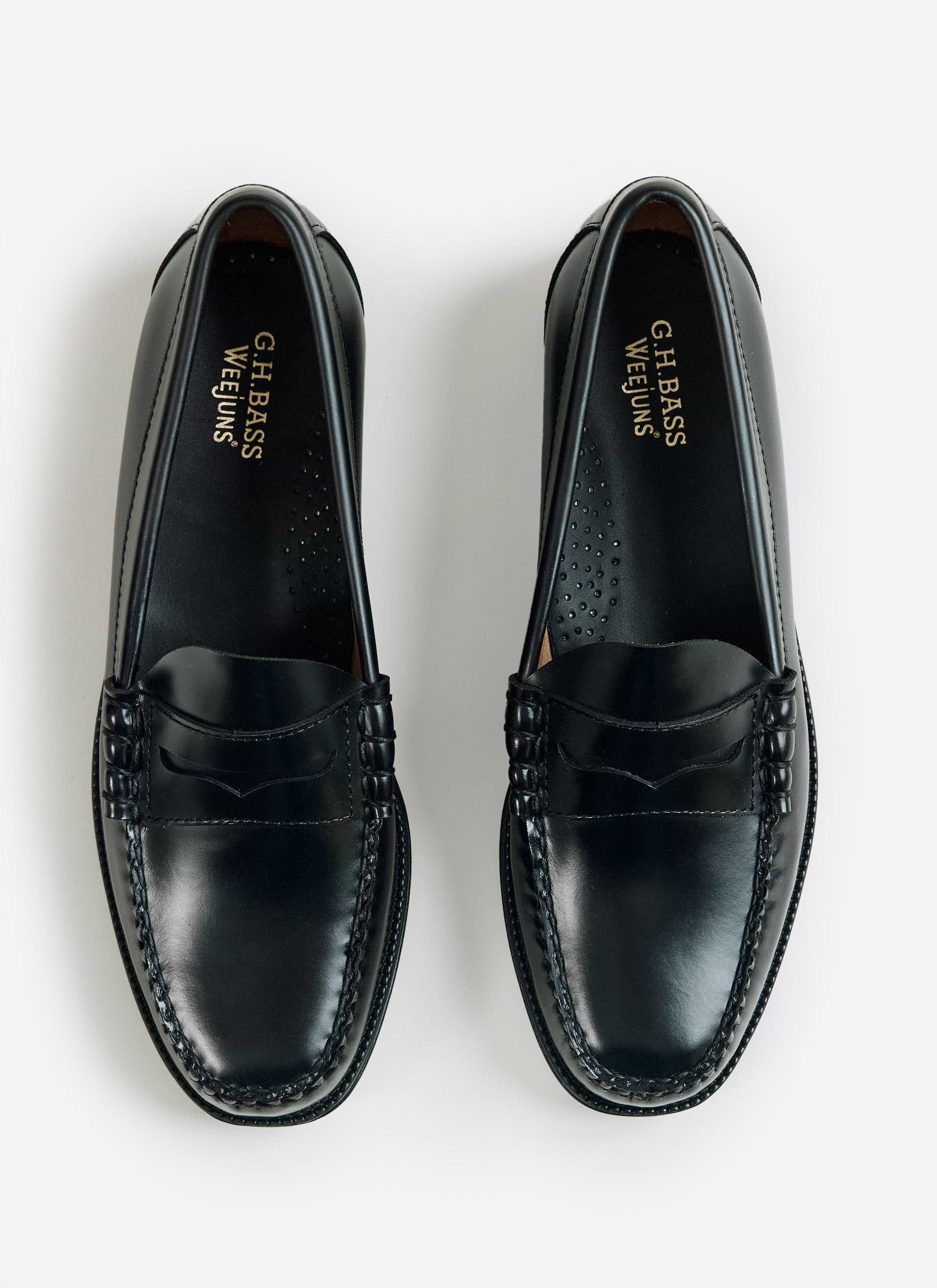 A top-down view of the black leather G.H. Bass Weejun II Larson Moc Penny loafers, available at Percival.