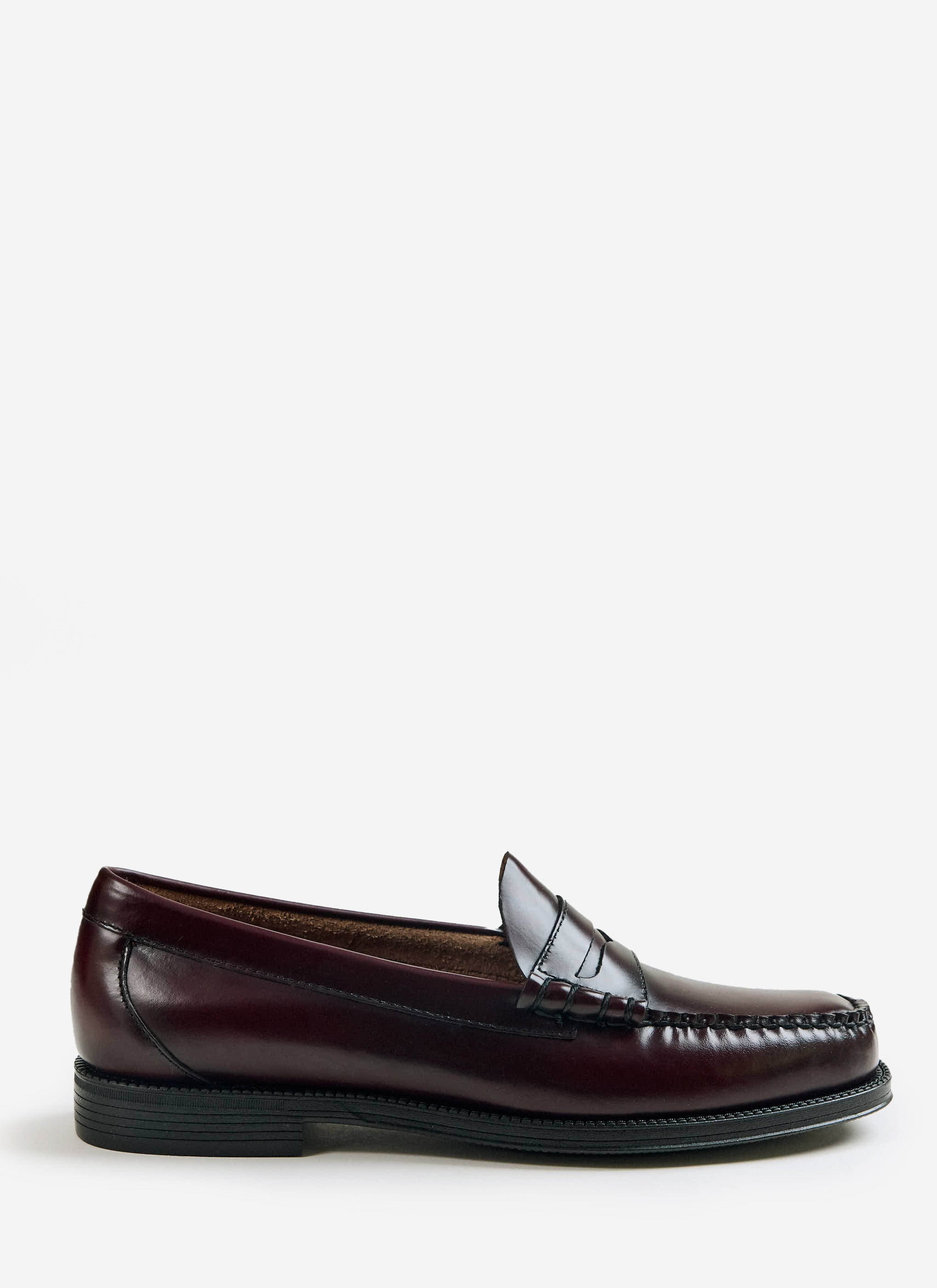 Side profile of the G.H.Bass Weejun II Larson Moc Penny in wine leather, a classic loafer from Percival.