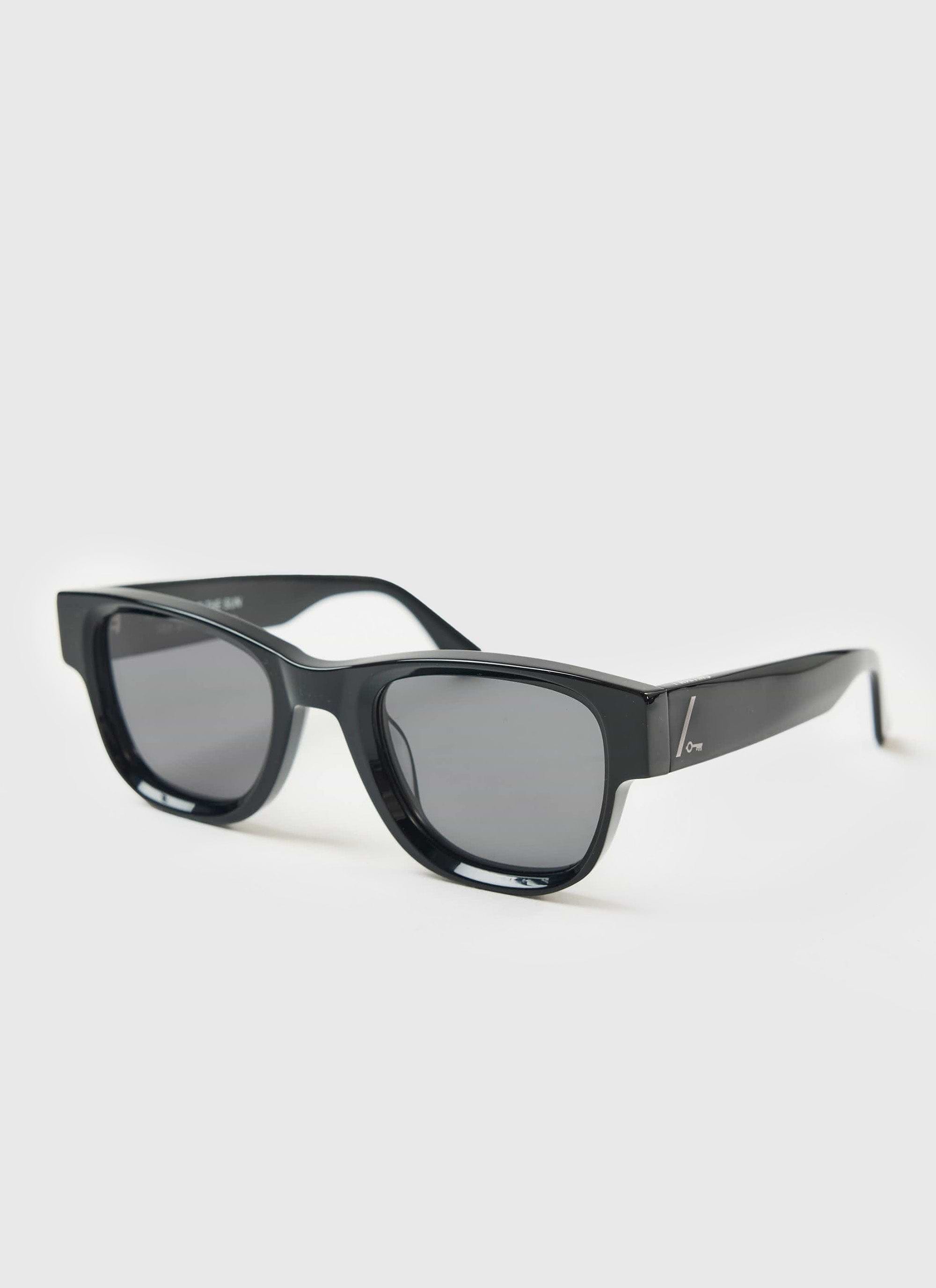 Black Polarized Lenses