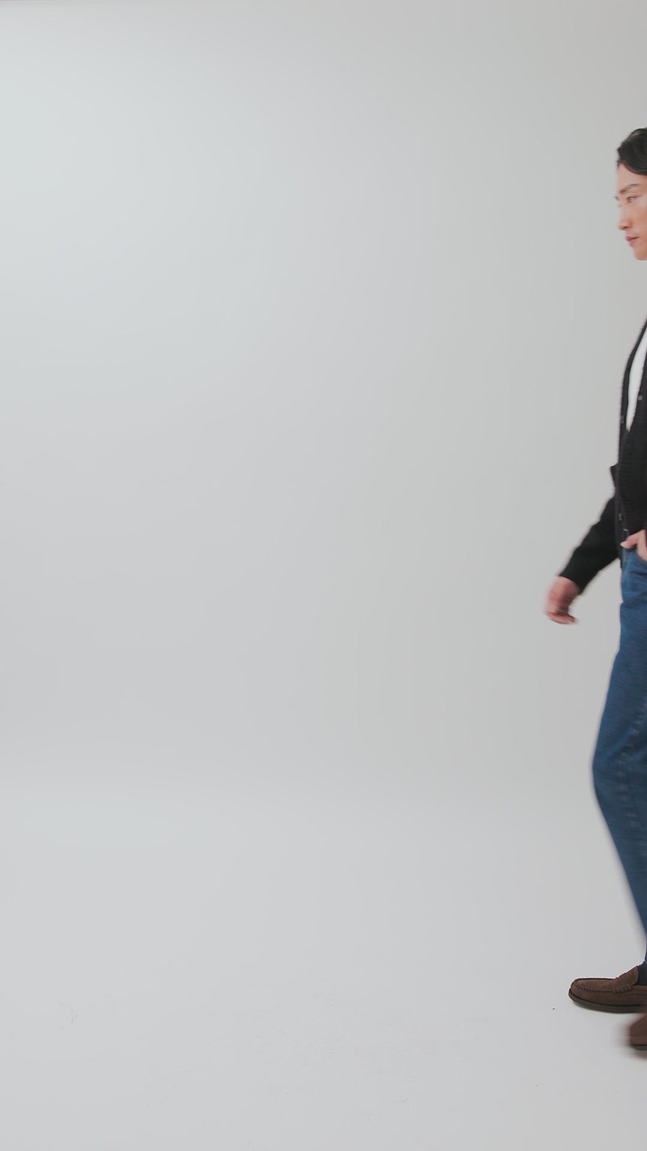 White Glove Cardigan | Mohair | Black