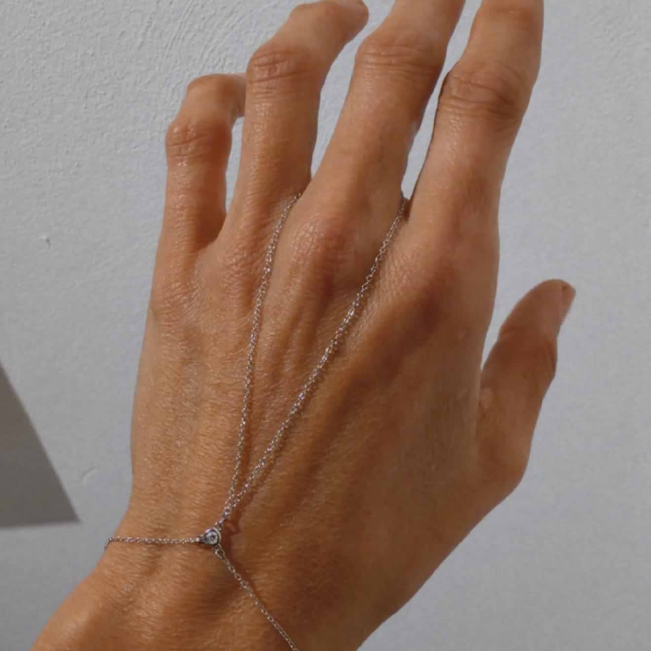 Aura 14K Hand Chain
