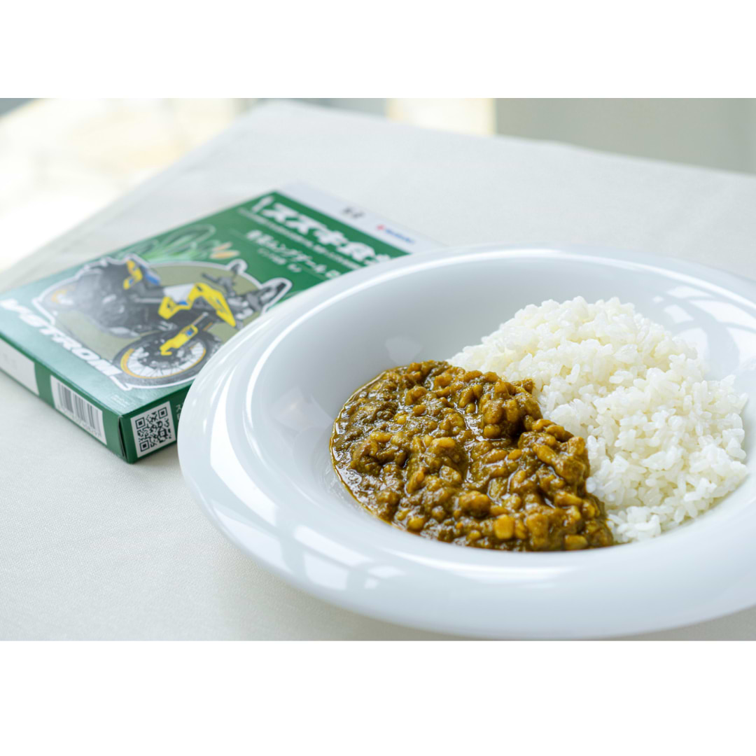 【スズキ食堂】インドカレー青菜ムングダール