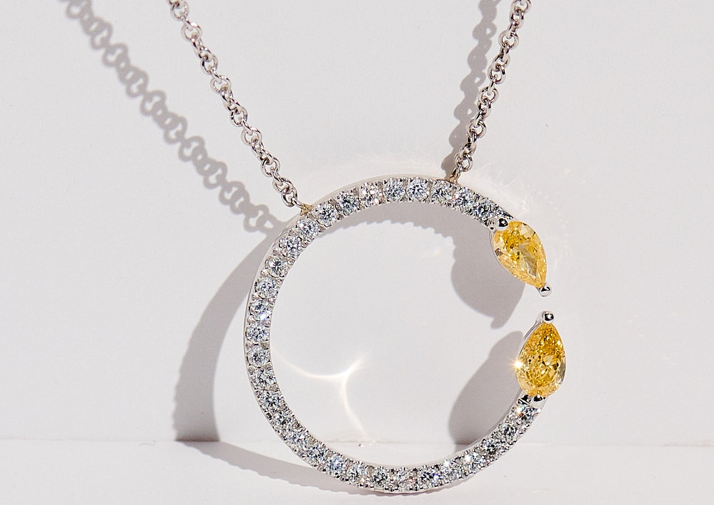 fancy halo necklace