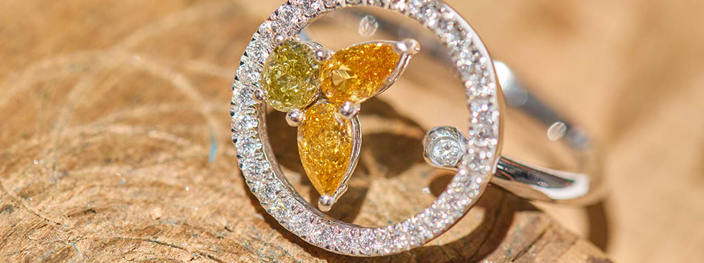 fancy halo ring with kimberley certificate