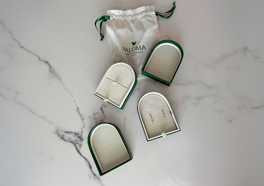 lous-holiday-selection