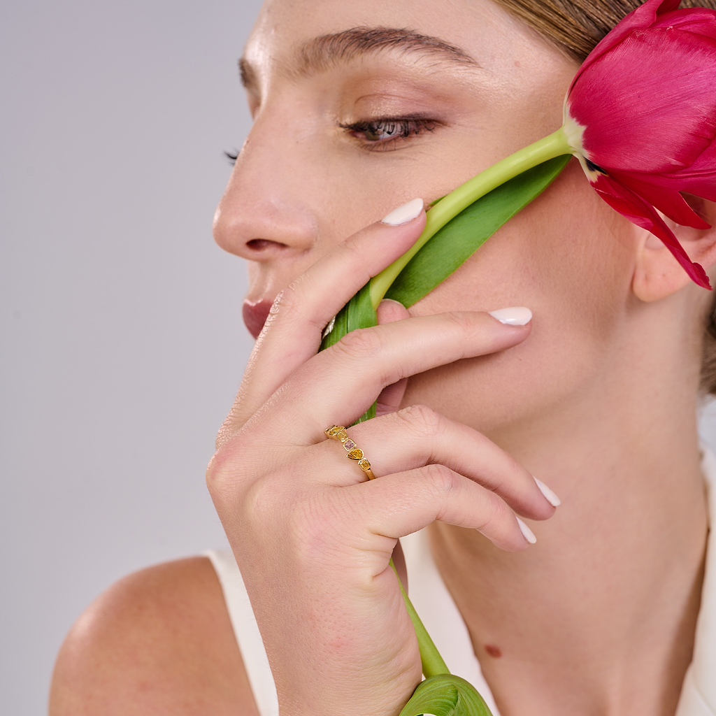 Push Gift Bezel Ring