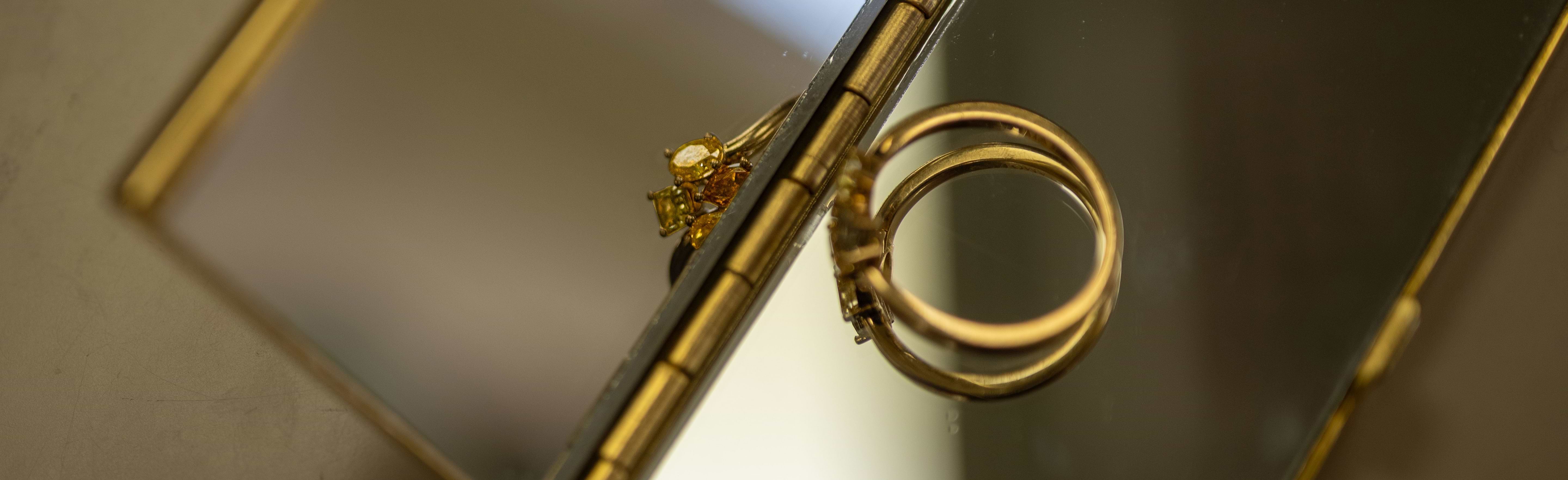 Curate Your Signature Jewelry Collection: A Step-by-Step Guide