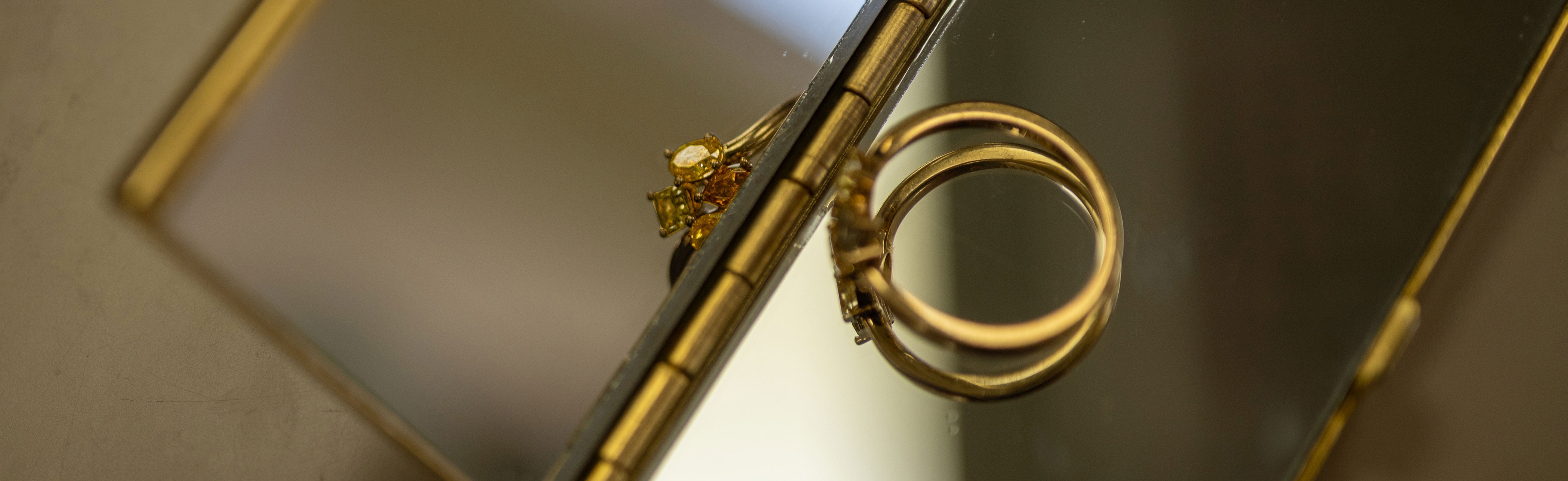 Curate Your Signature Jewelry Collection: A Step-by-Step Guide