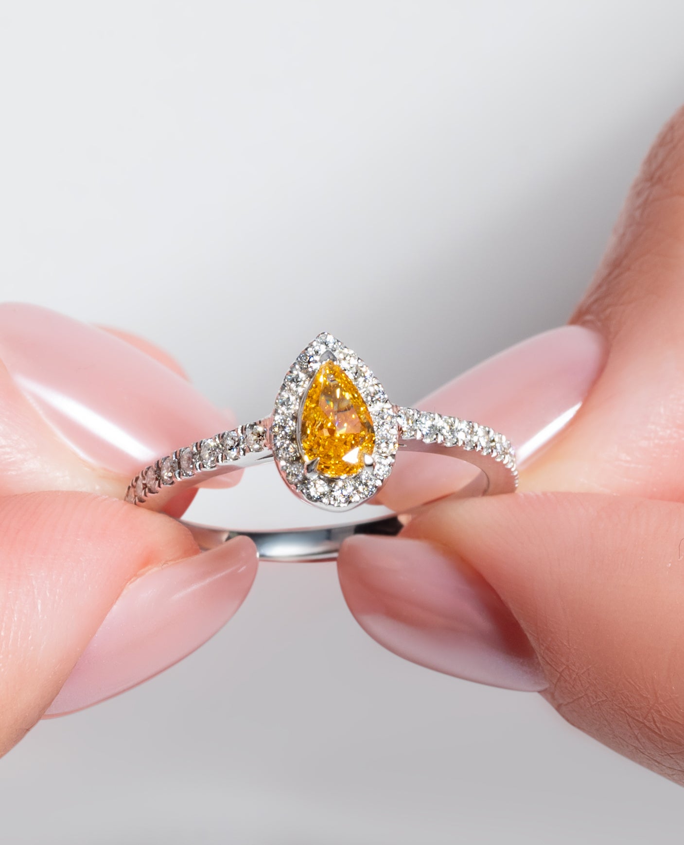 #YellowGold
#WhiteGold
#RoseGold