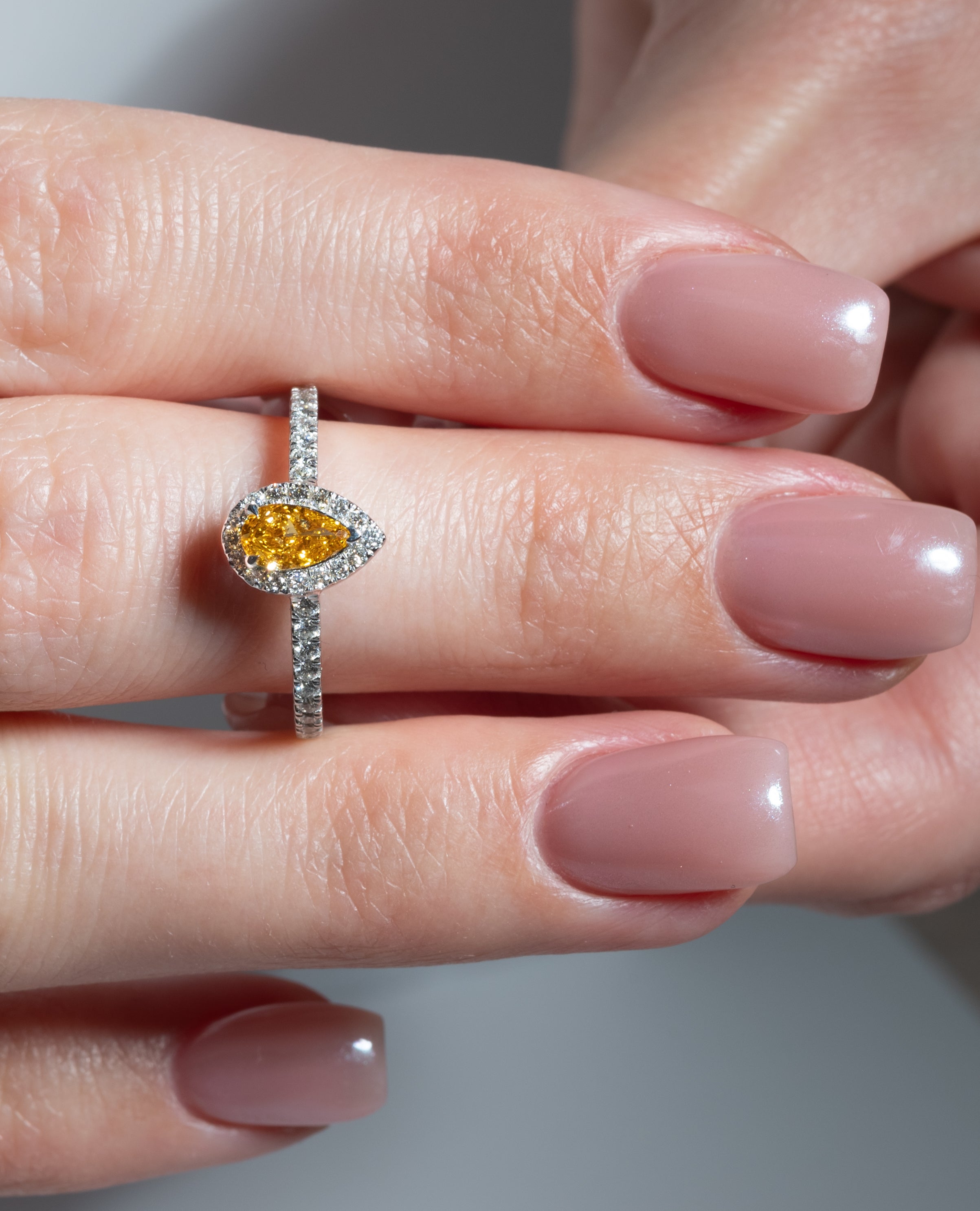 #YellowGold
#WhiteGold
#RoseGold