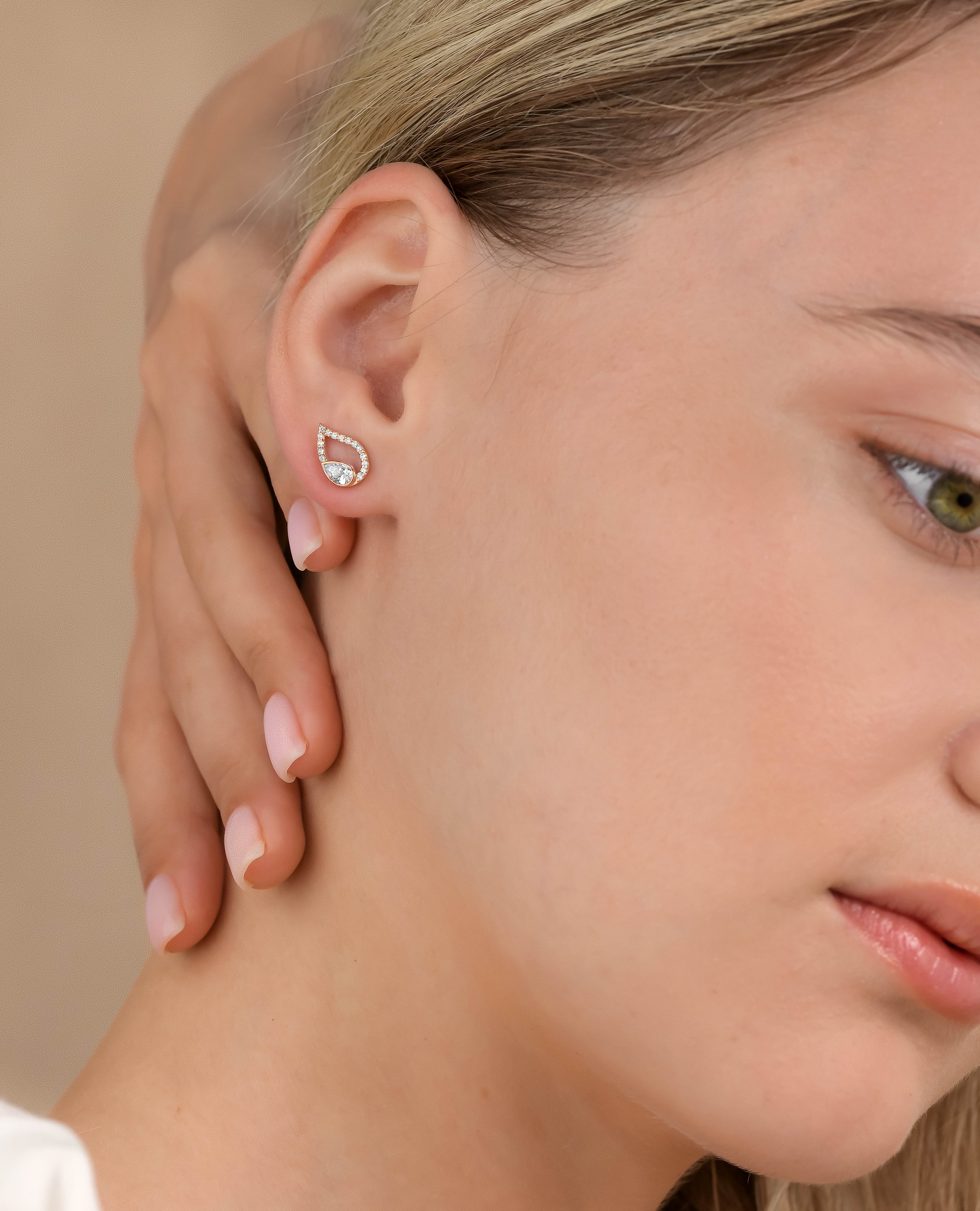 #WhiteGold
#RoseGold
#YellowGold