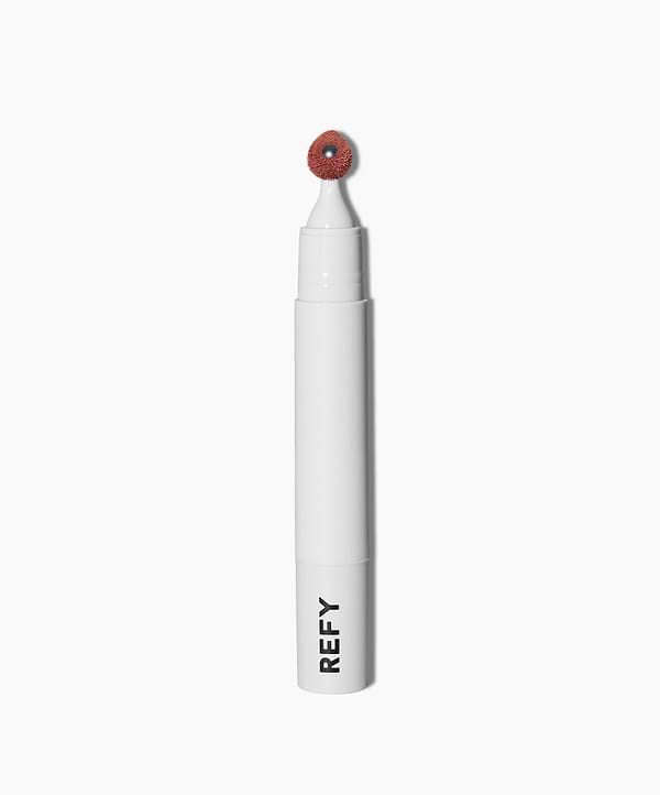 | desc: Lip Stick in shade Rosa