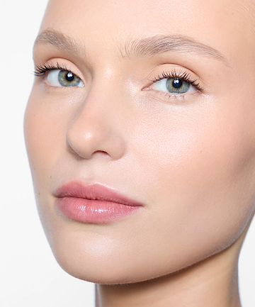 | desc: Model wears Brow Pomade in Ash
