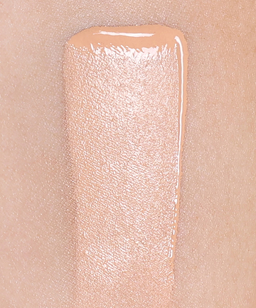 | desc: Shade 09W on skin