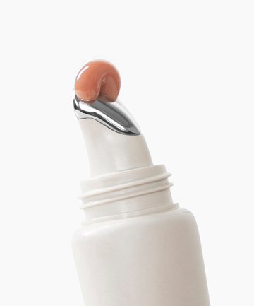 | desc: Lip Gloss in Oat