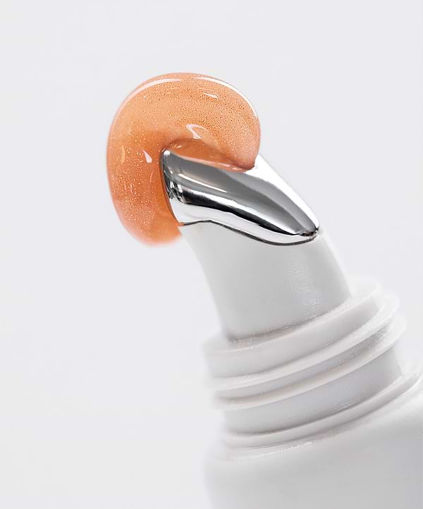 | desc: Lip Gloss in Topaz