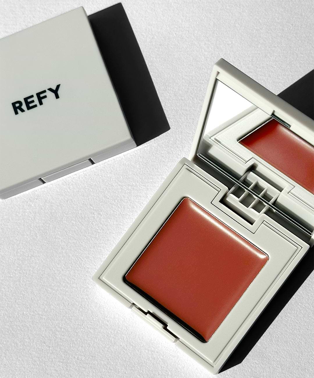 | desc: Cream Blush in shade Rust