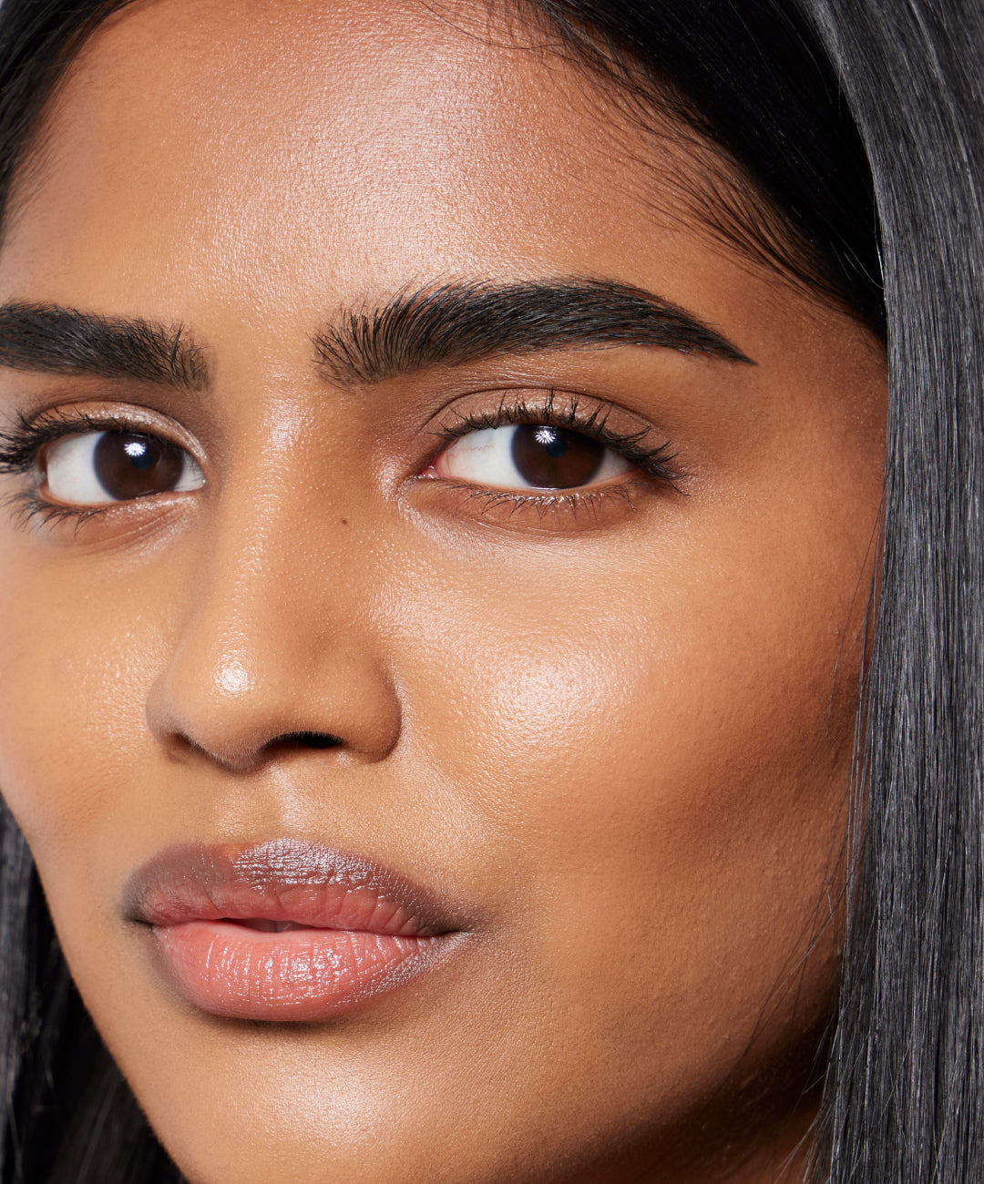 | desc: | text: light Brow Pencil in Black