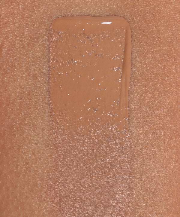 | desc: | text: light Shade 16C on skin