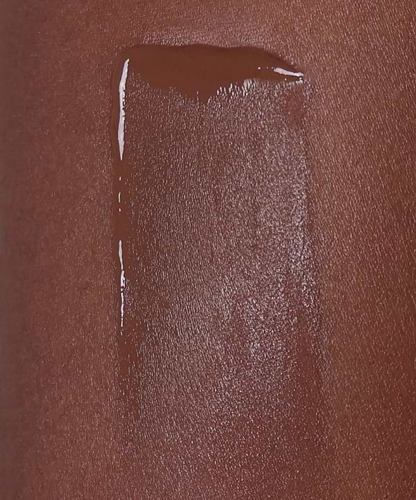 | desc: | text: light Shade 20N on skin