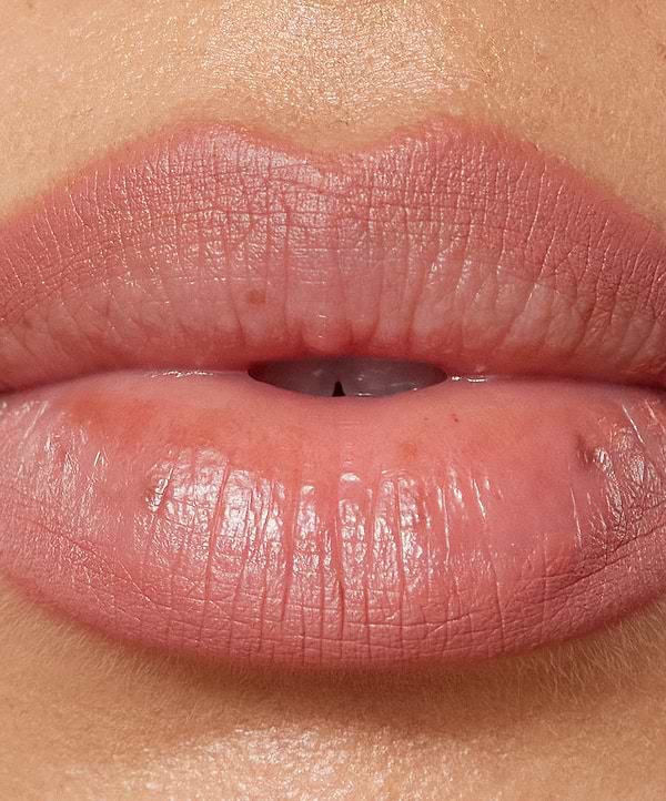 | desc: Lip Sculpt in shade Rosewood