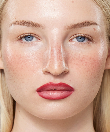 | desc: Model wears Lip Sculpt in Red