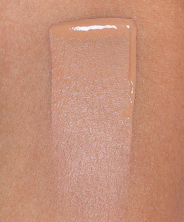 | desc: | text: light Shade 14W on skin