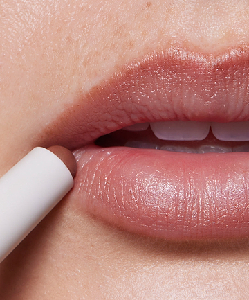 | desc: Blur Liner in shade Stone