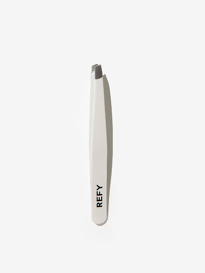 FRONT IMAGE OF REFY TWEEZERS