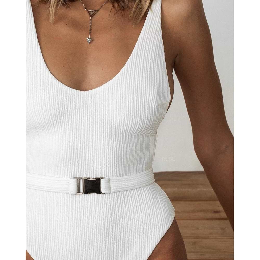 Backless High Cut One Pieces swimsuit