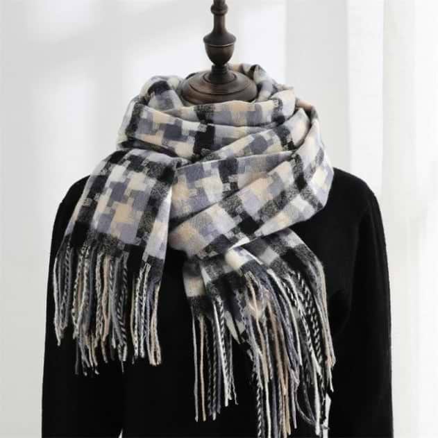 &quot;Cashmere&quot; Winter Scarf