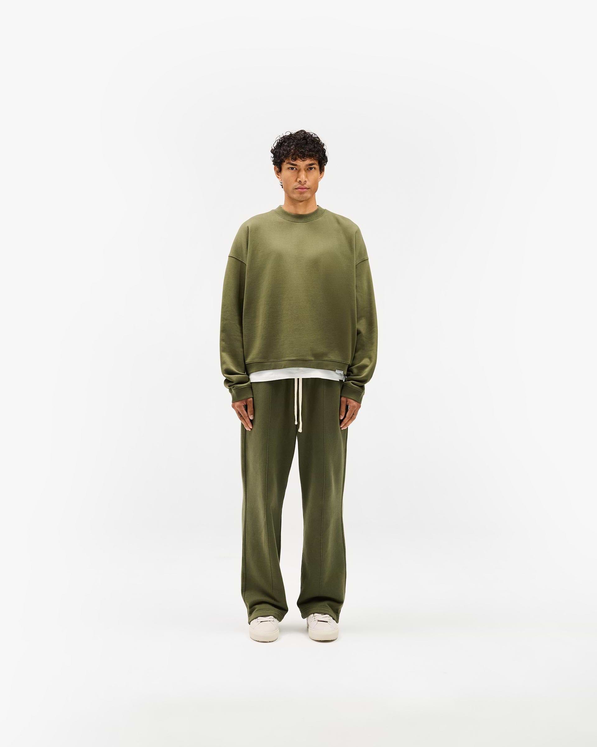 Initial Boxy Sweater - Army Green