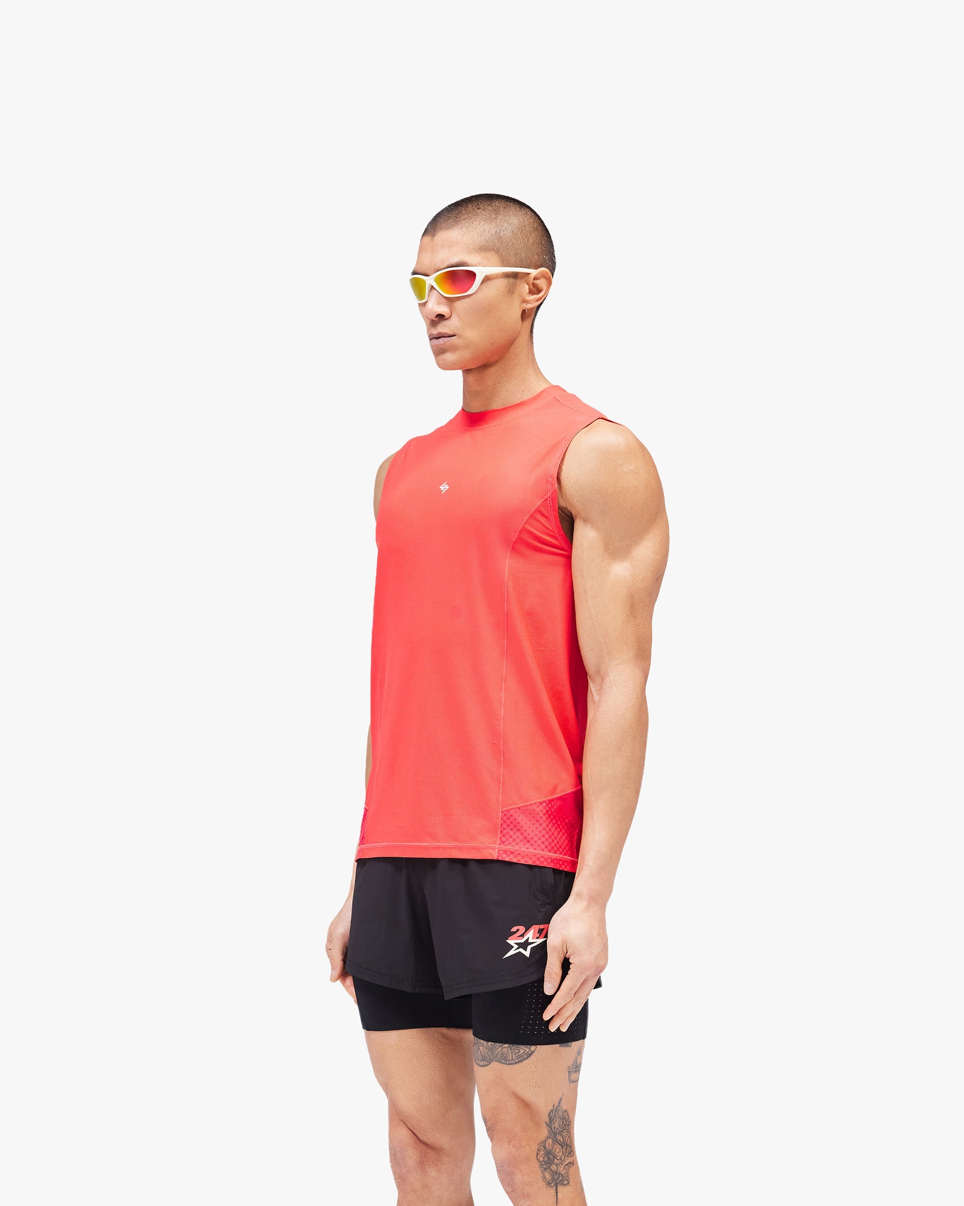 247 Hybrid Tank - Red Fade Out
